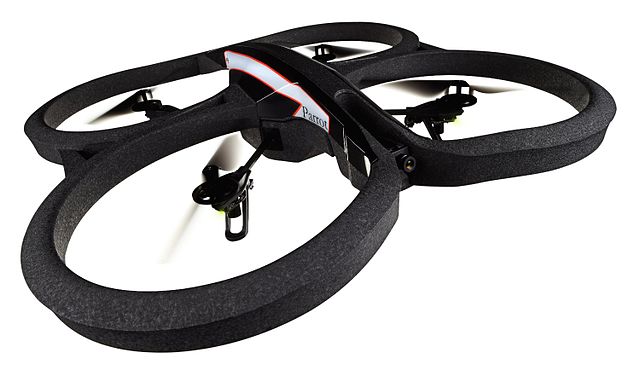 kom videre fantastisk tuberkulose Parrot AR Drone 2.0 Elite Edition Quadricopter Drone Review